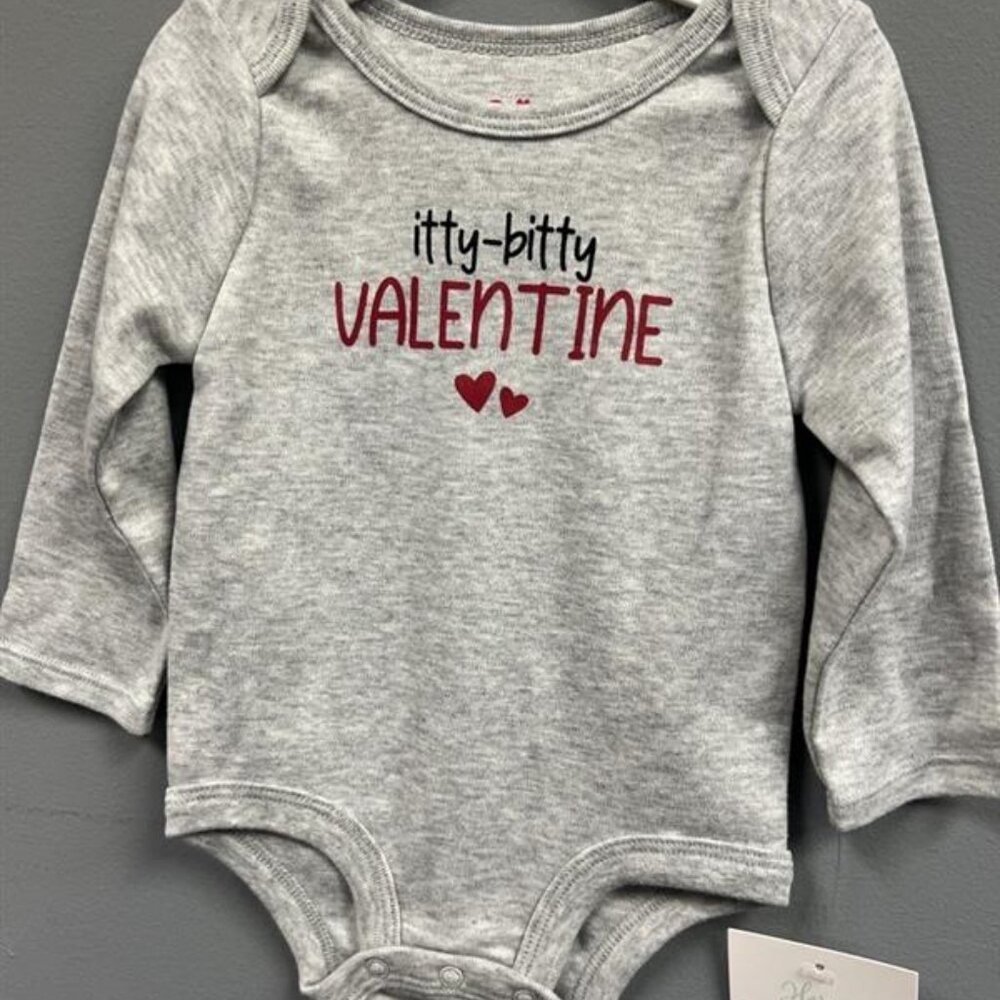 6-9 month Itty Bitty Valentine Onesie Gray & Red W-21 - Picture 1 of 3